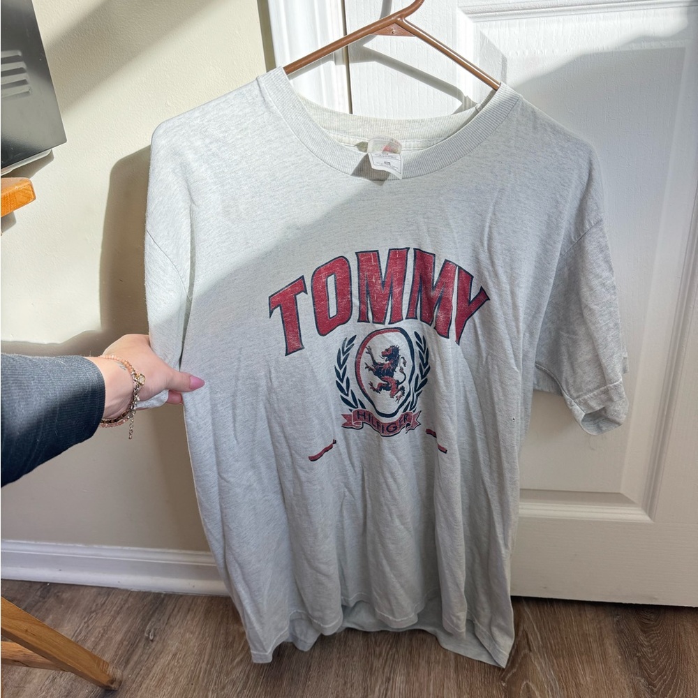 Tommy Hilfiger Light Gray Tee with Red Accents